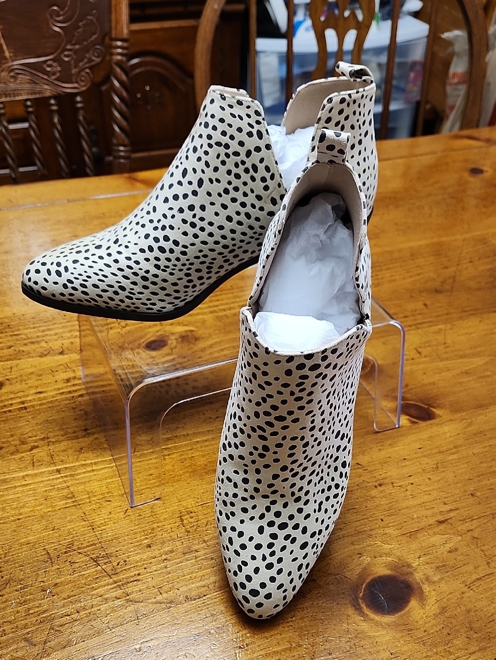 Journee Collection Cream and Black Spotted Ankle Booties. Size 10 Wide